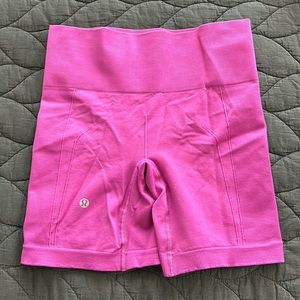Lululemon spandex shorts - size 6